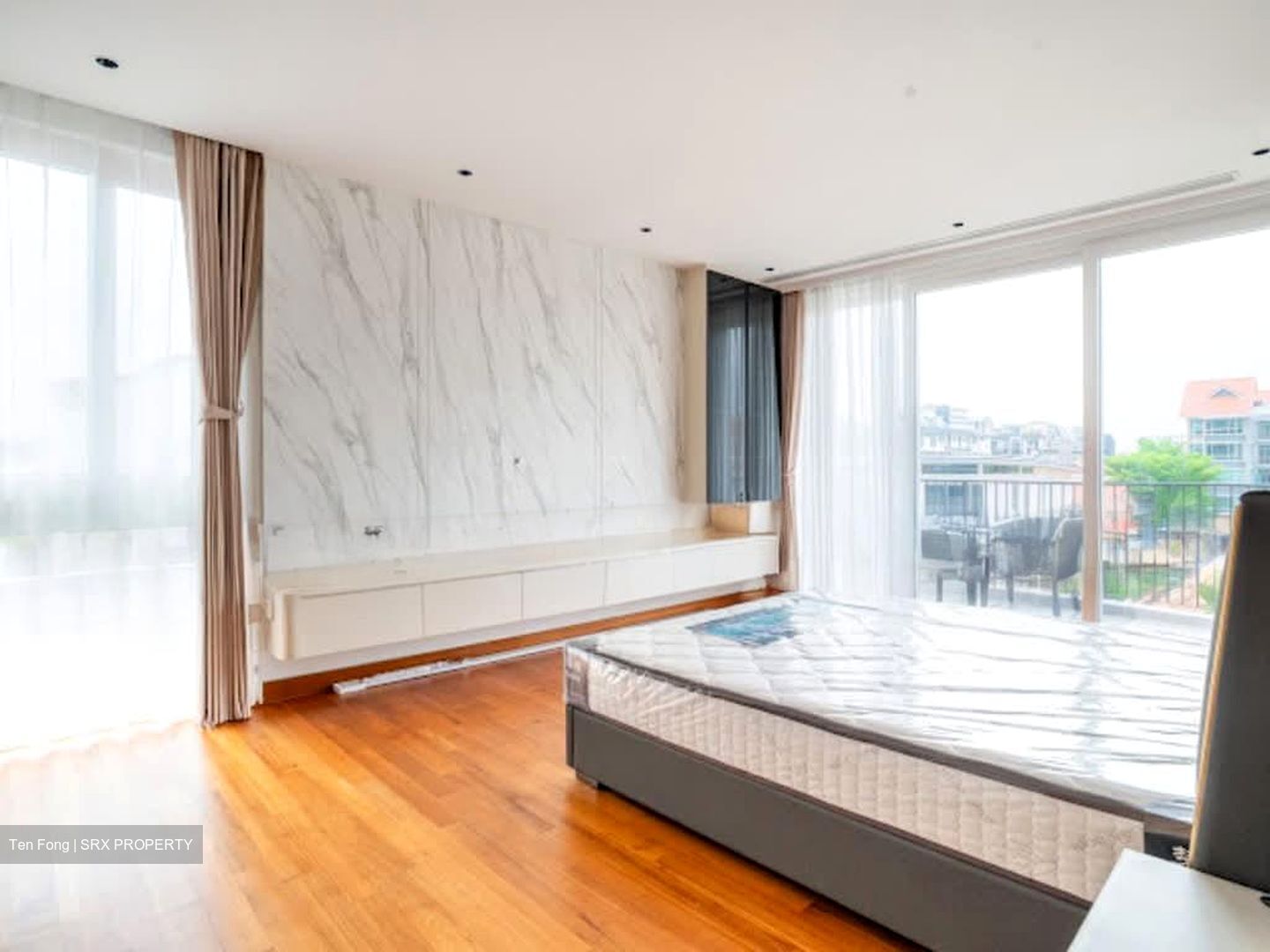 Grace Garden (D15), Terrace #542014861